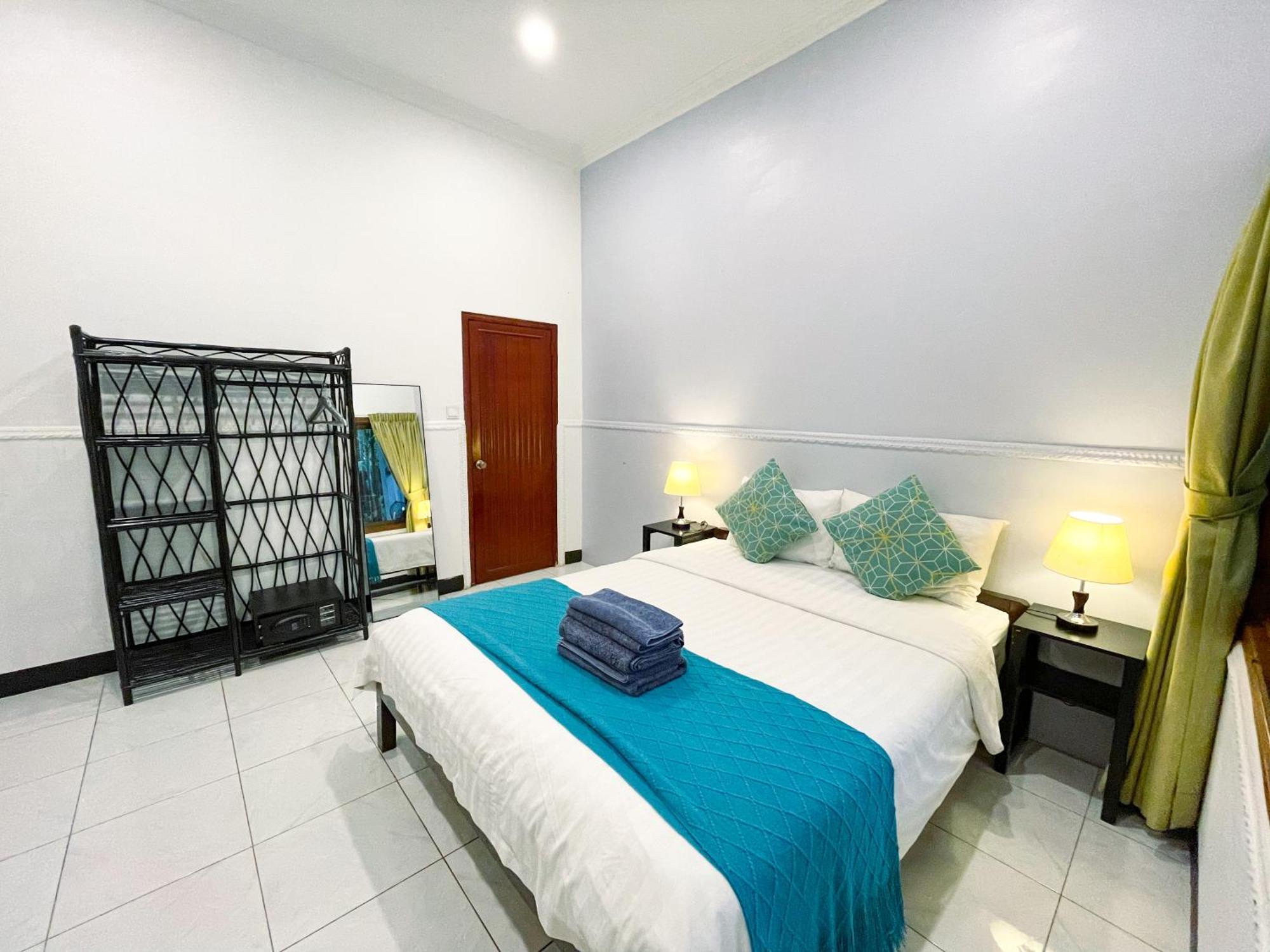 Birdcage Boutique Hotel Phnom-Penh Buitenkant foto