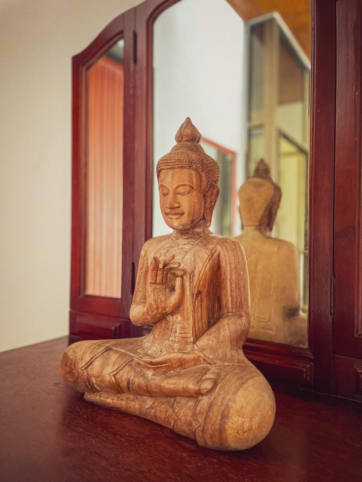 Birdcage Boutique Hotel Phnom-Penh Buitenkant foto