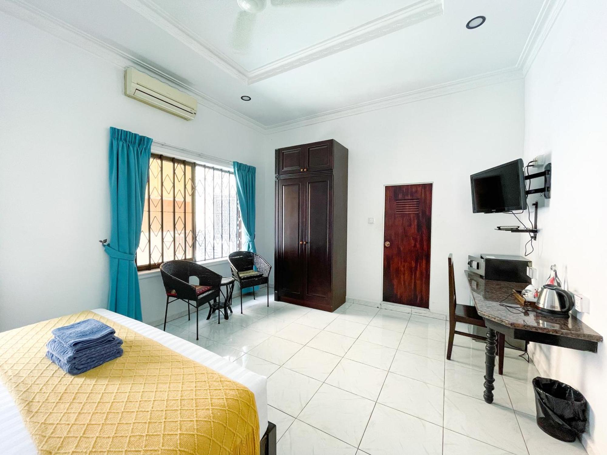 Birdcage Boutique Hotel Phnom-Penh Buitenkant foto