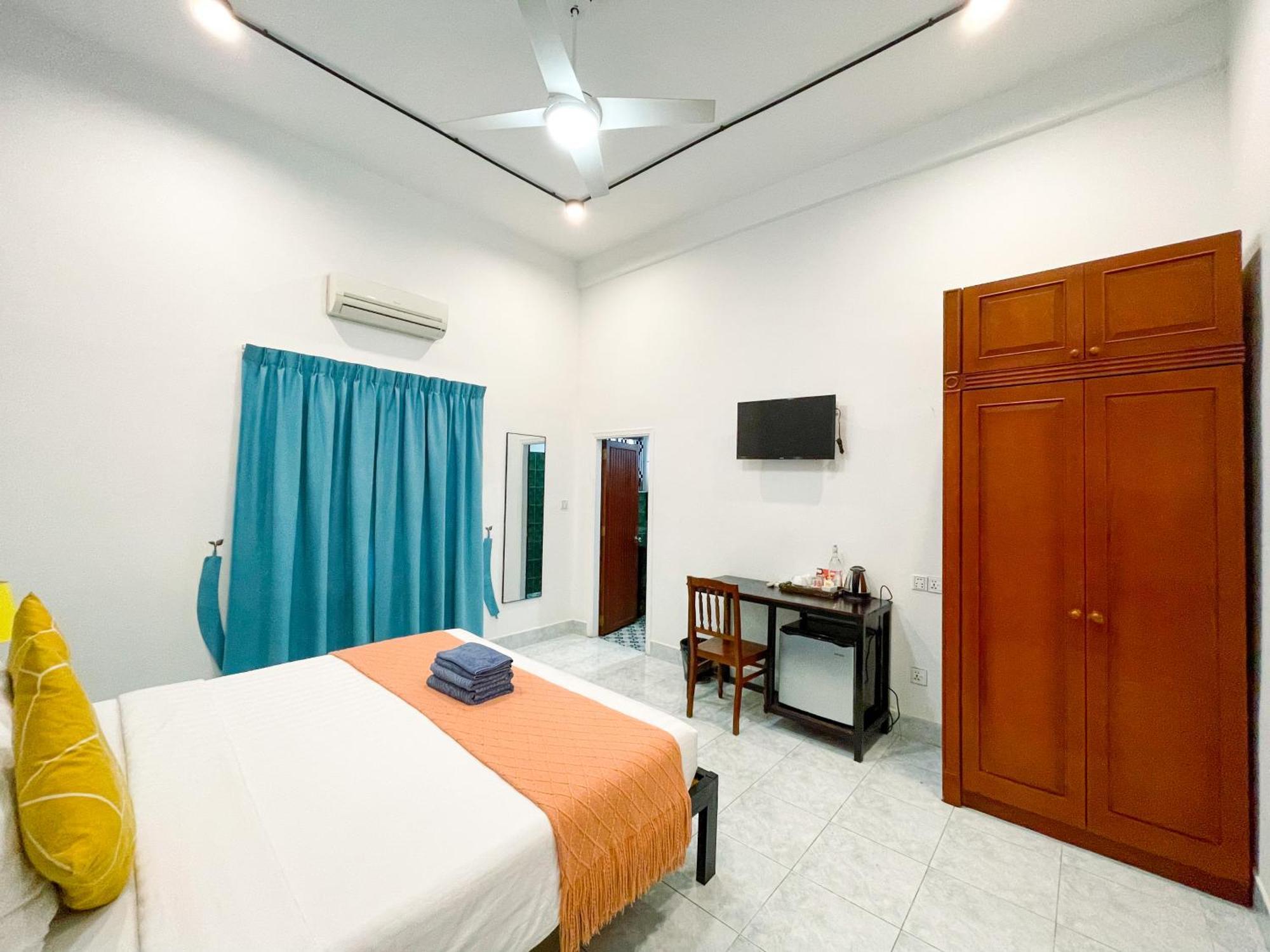 Birdcage Boutique Hotel Phnom-Penh Buitenkant foto