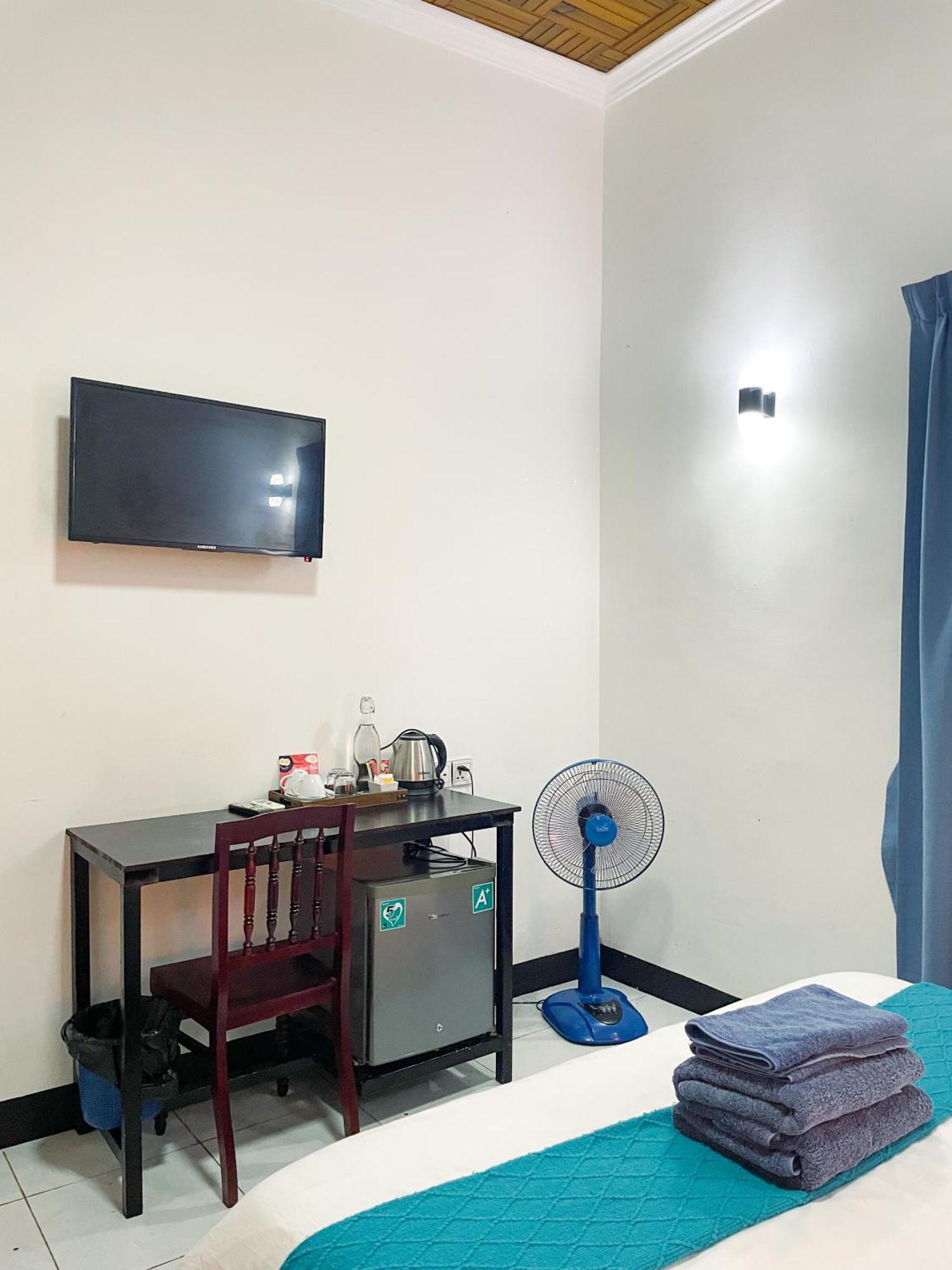 Birdcage Boutique Hotel Phnom-Penh Buitenkant foto