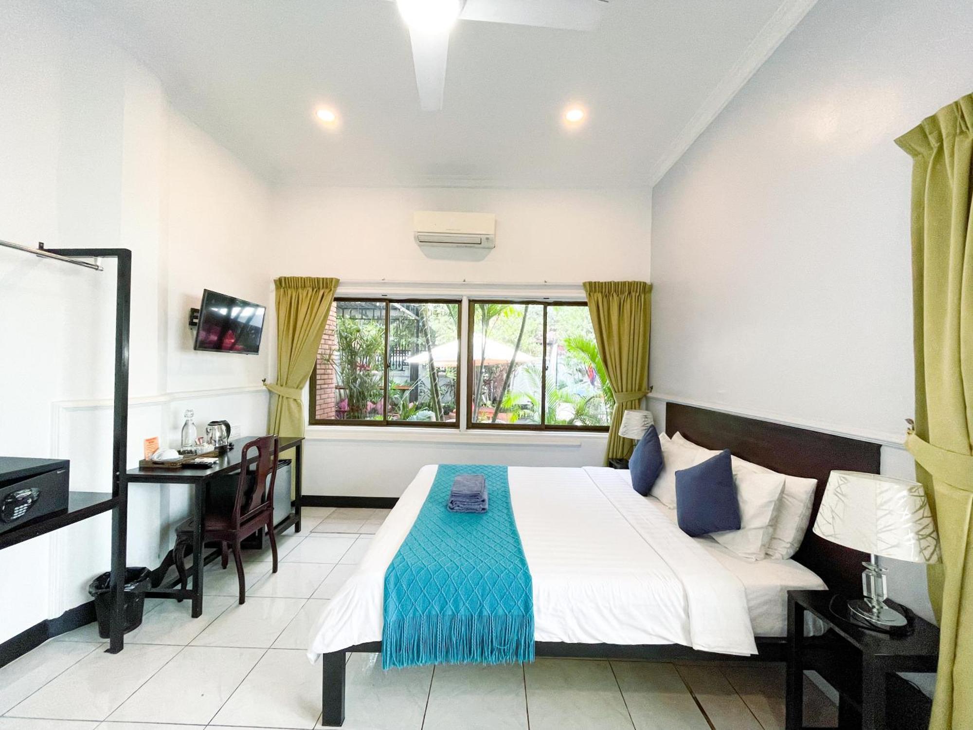 Birdcage Boutique Hotel Phnom-Penh Buitenkant foto